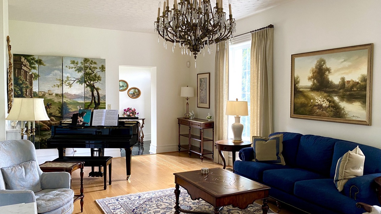 Photo of Bedroom in Mount Savage