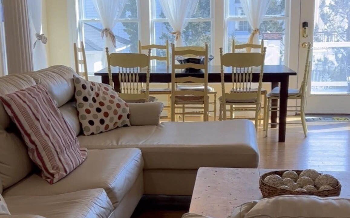 Photo of Livingroom in Ventnor City