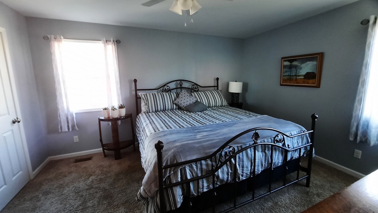 Photo of Bedroom in Mount Vernon