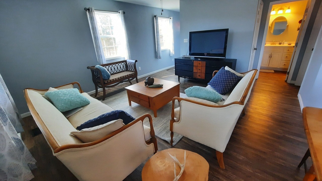 Photo of Livingroom in Mount Vernon