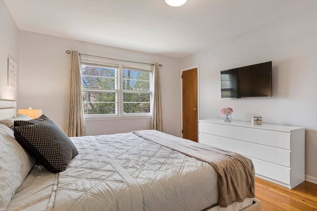 Photo of Bedroom in Bloomfield