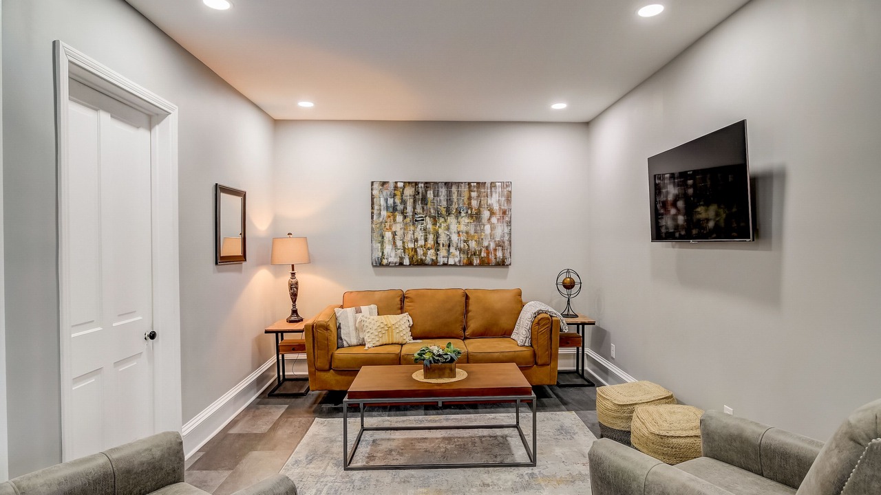Photo of Livingroom in Huron