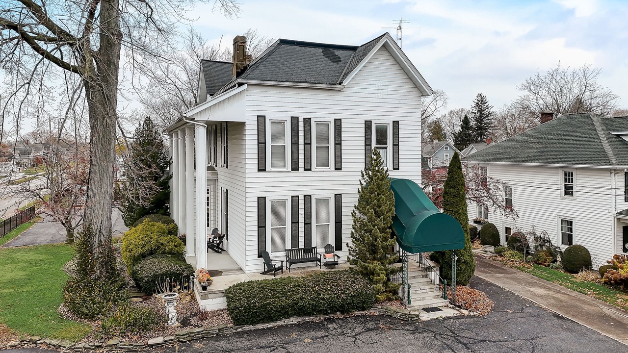 Photo of Outdoor in Huron