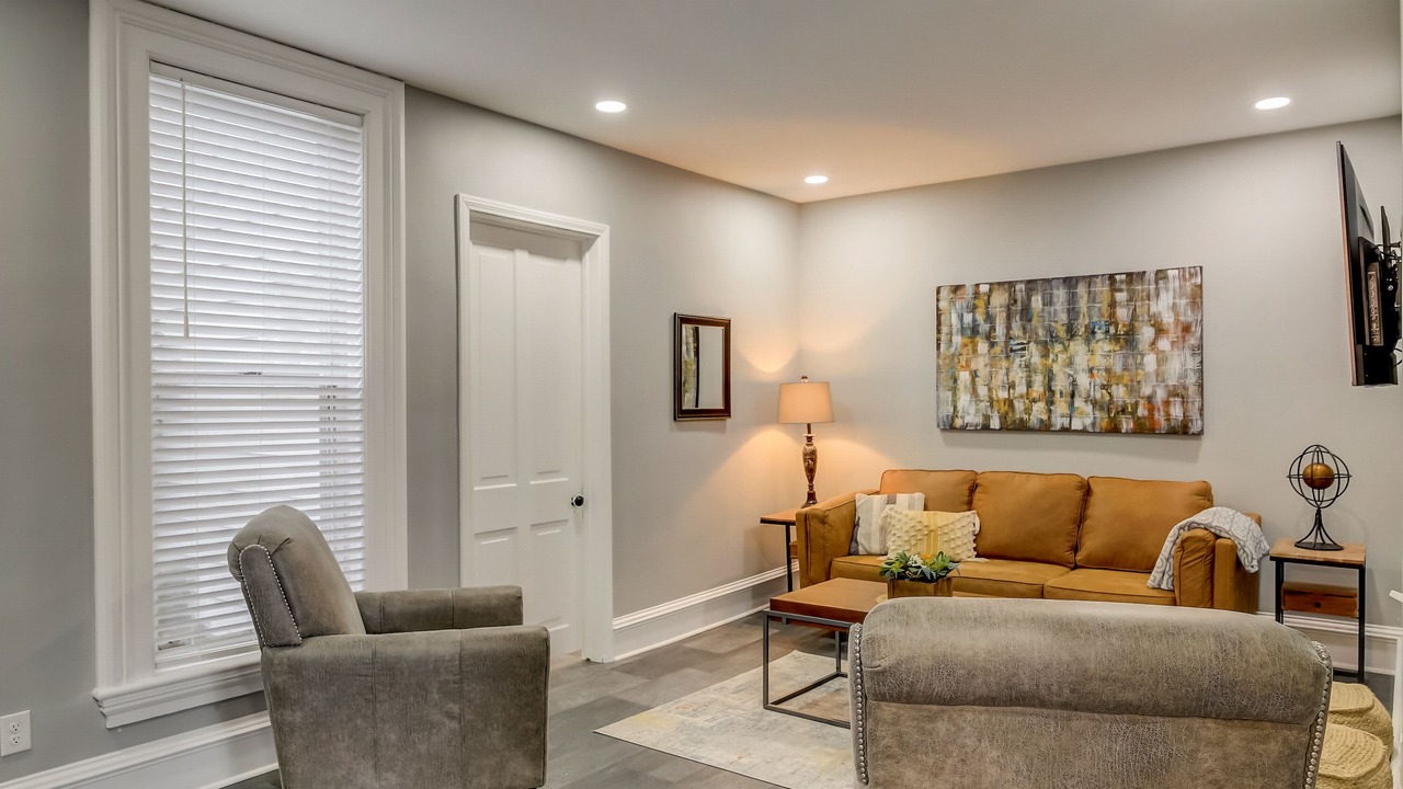 Photo of Livingroom in Huron