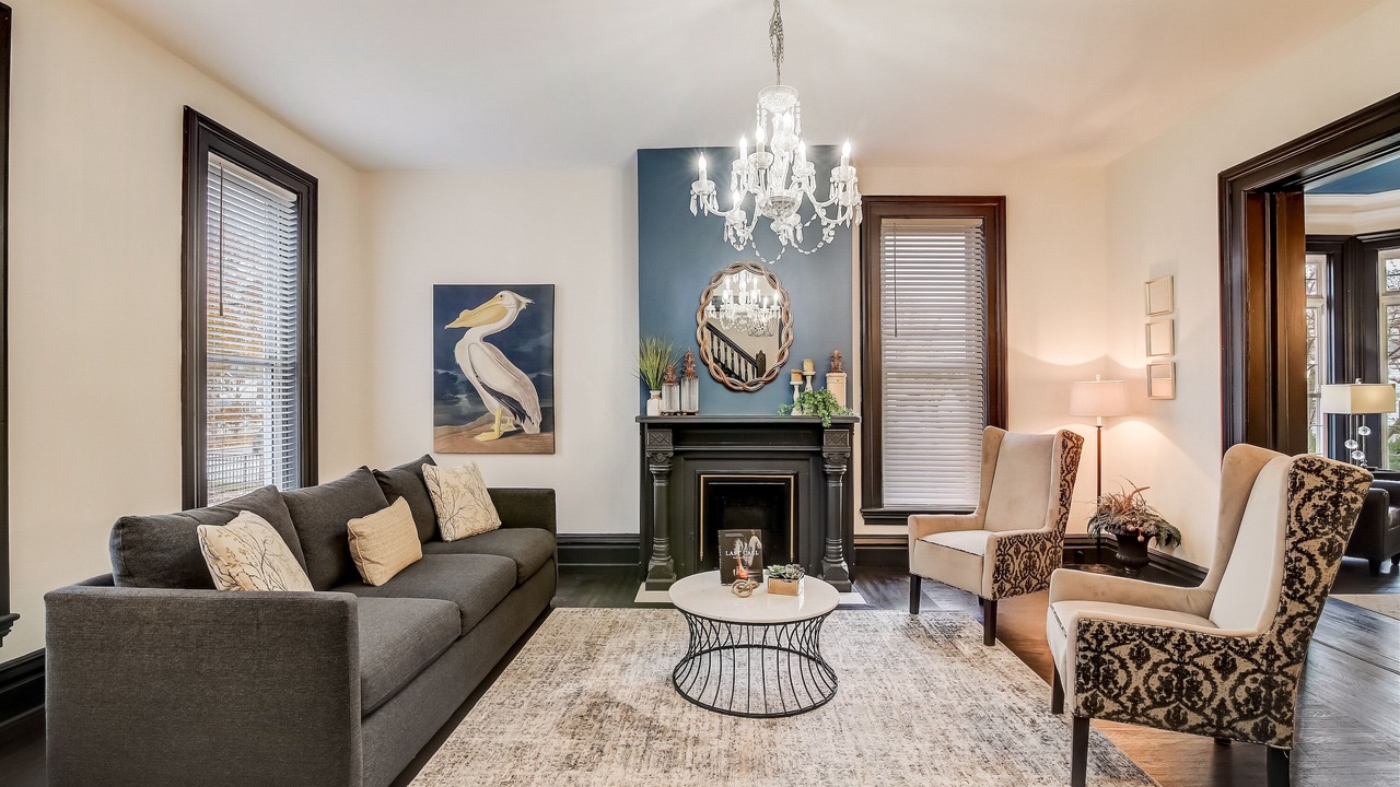 Photo of Livingroom in Huron