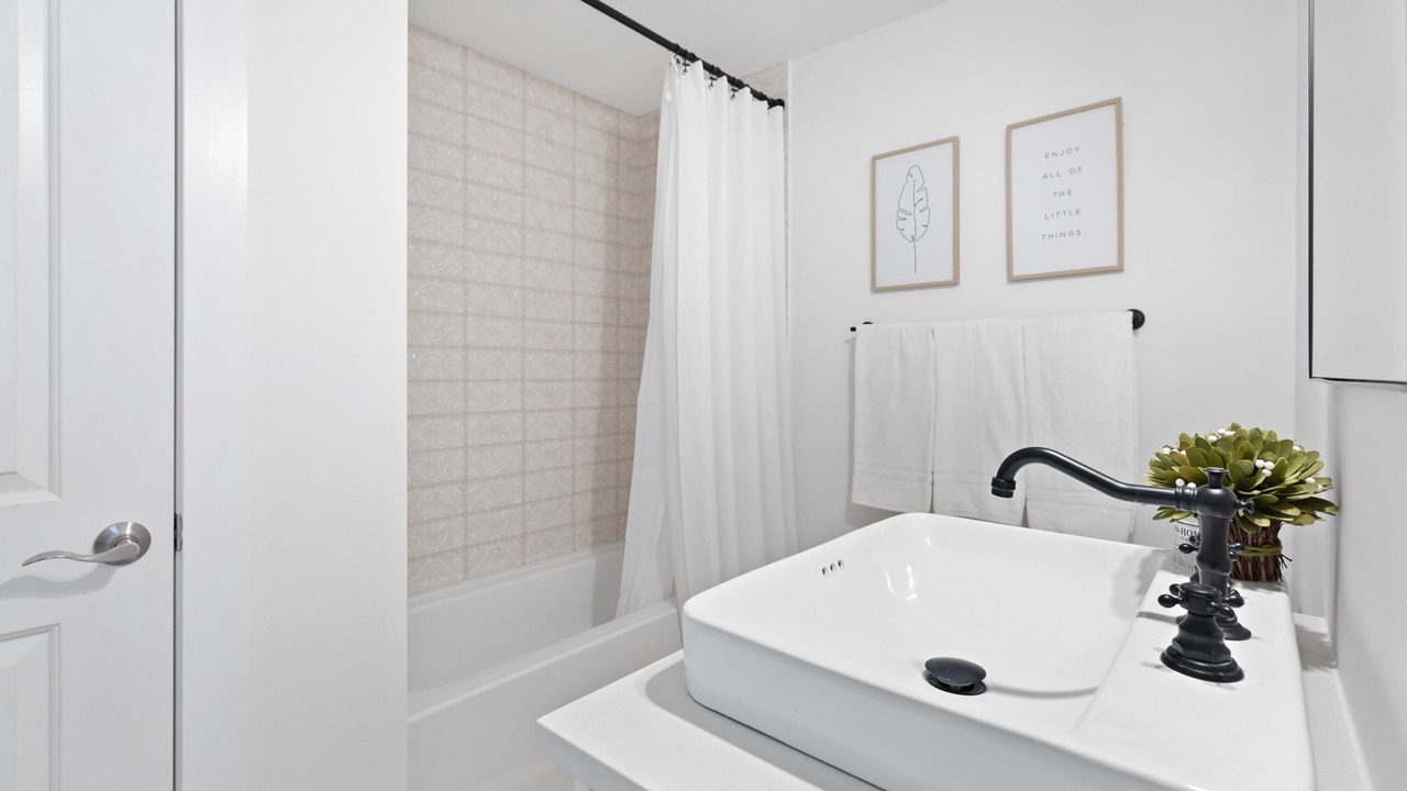 Photo of Bathroom in Green Creek