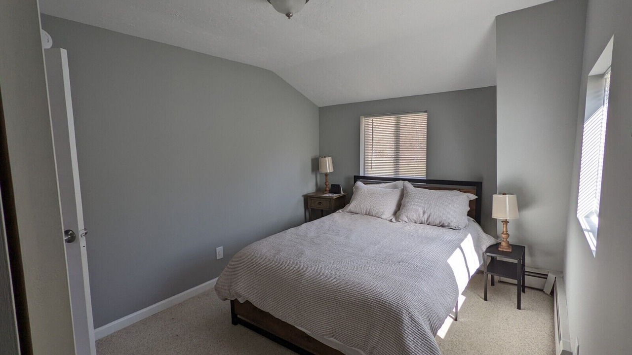 Photo of Bedroom in Parksville