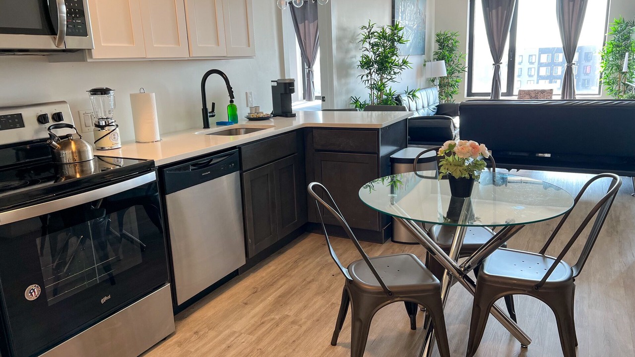 Photo of Kitchen in Elizabeth