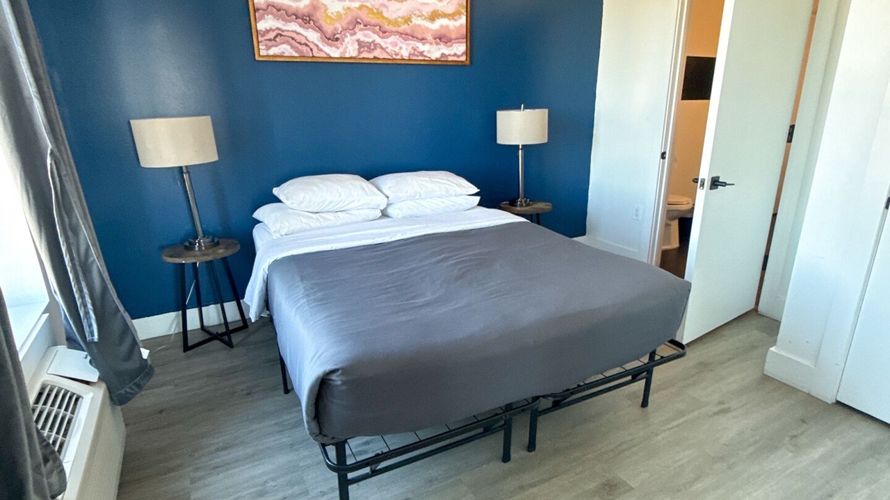 Photo of Bedroom in Elizabeth
