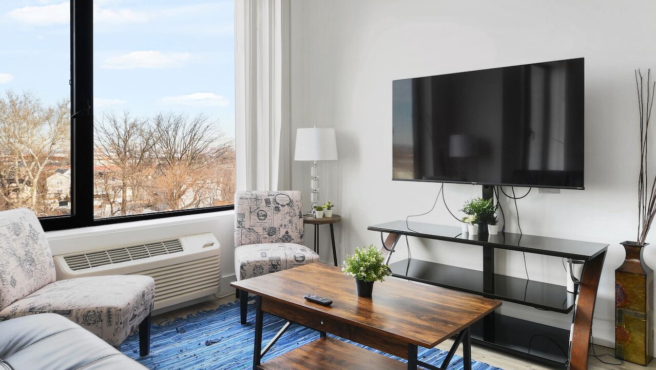 Photo of Livingroom in Elizabeth