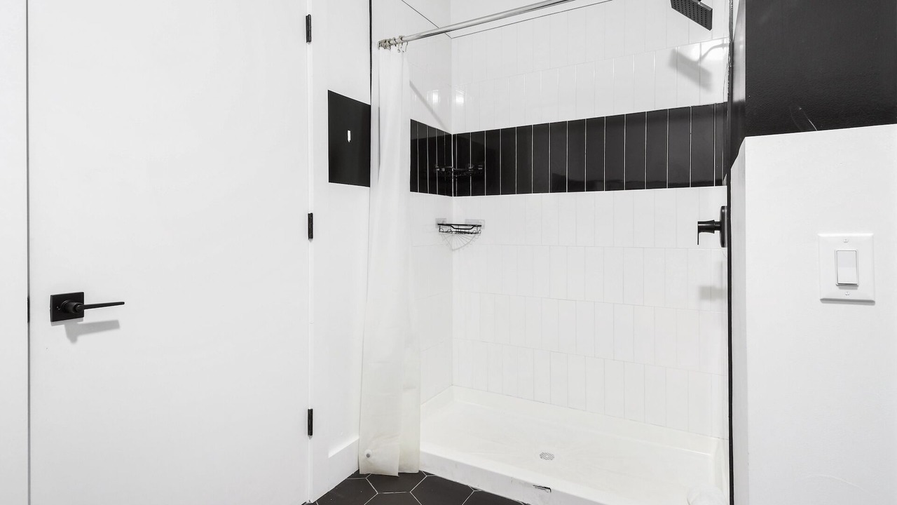 Photo of Bathroom in Elizabeth