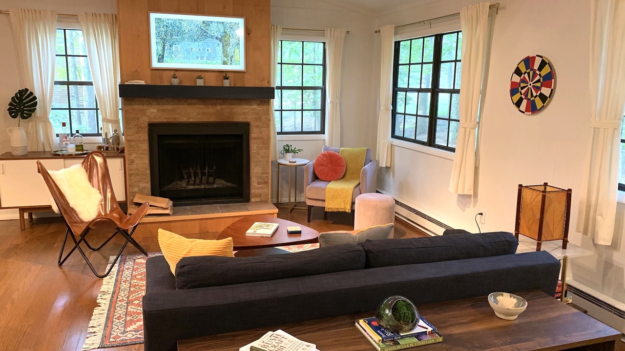 Photo of Livingroom in Lackawaxen