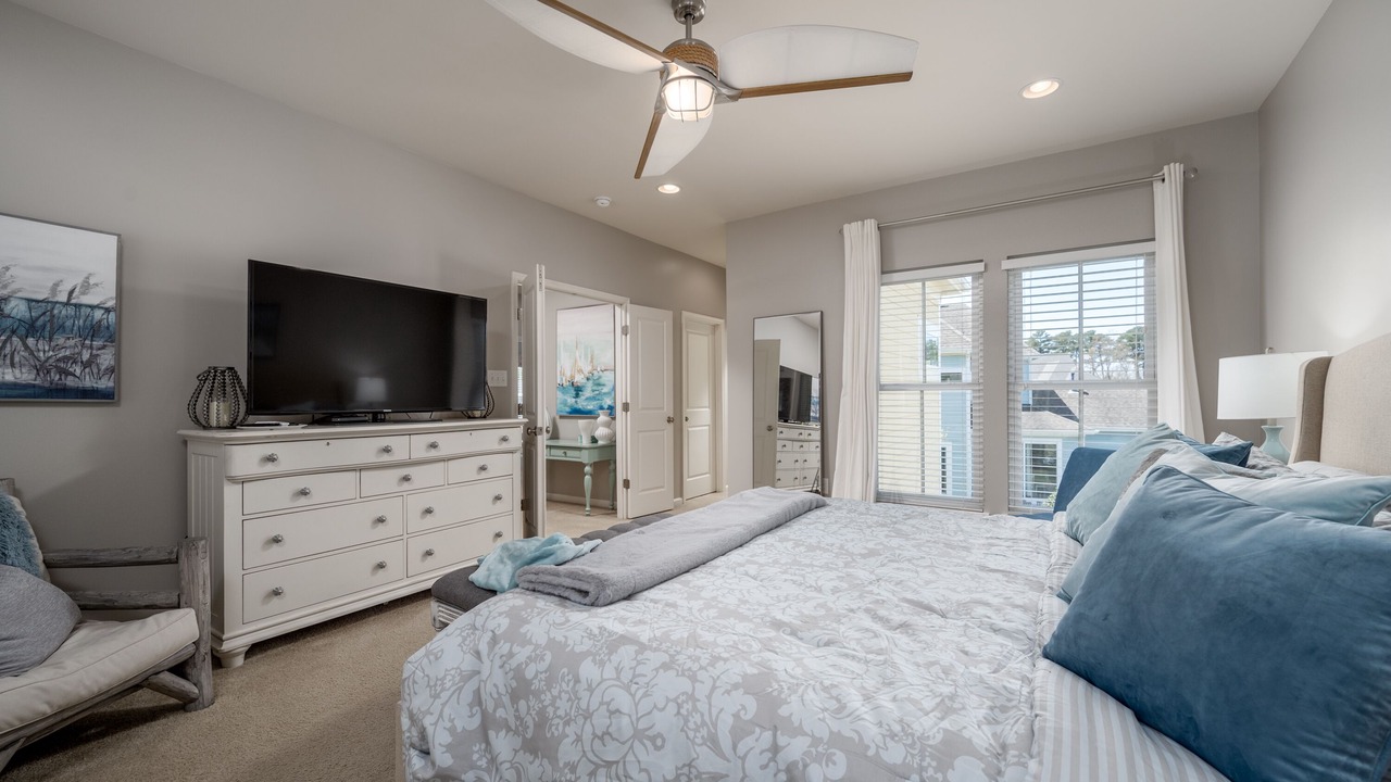 Photo of Bedroom in Long Neck