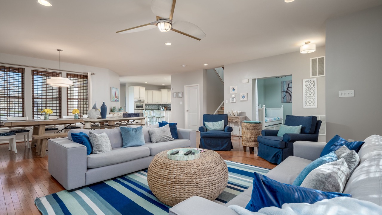 Photo of Livingroom in Long Neck