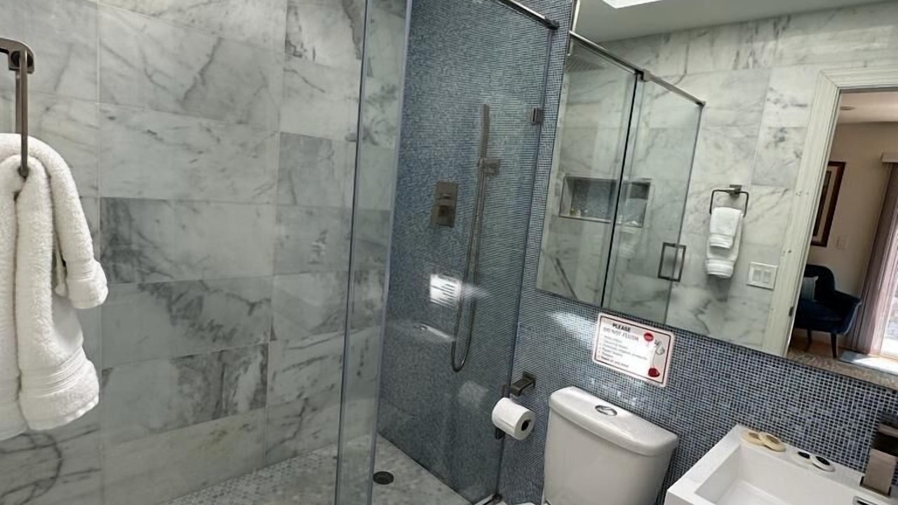 Photo of Bathroom in Long Branch