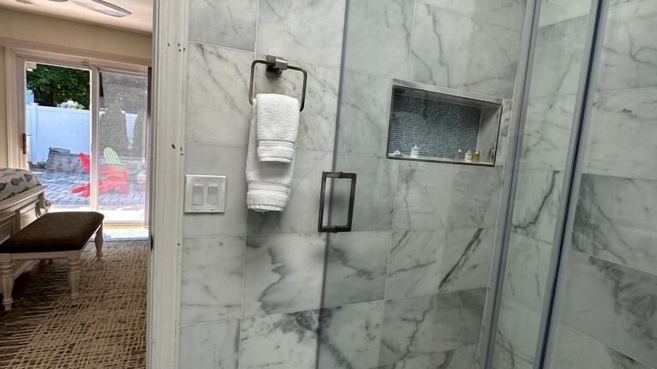 Photo of Bathroom in Long Branch