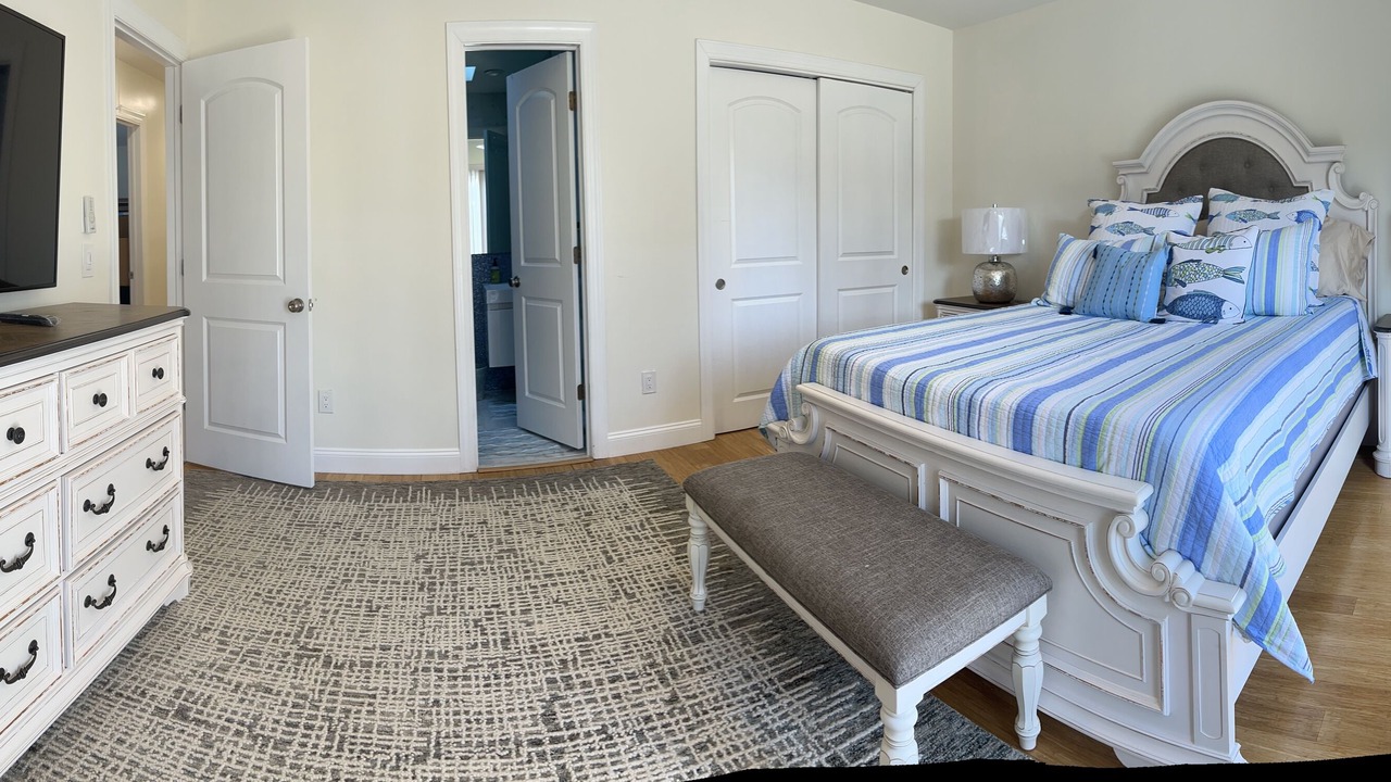 Photo of Bedroom in Long Branch