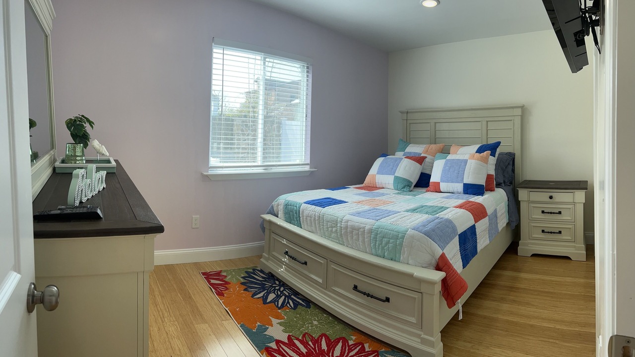 Photo of Bedroom in Long Branch