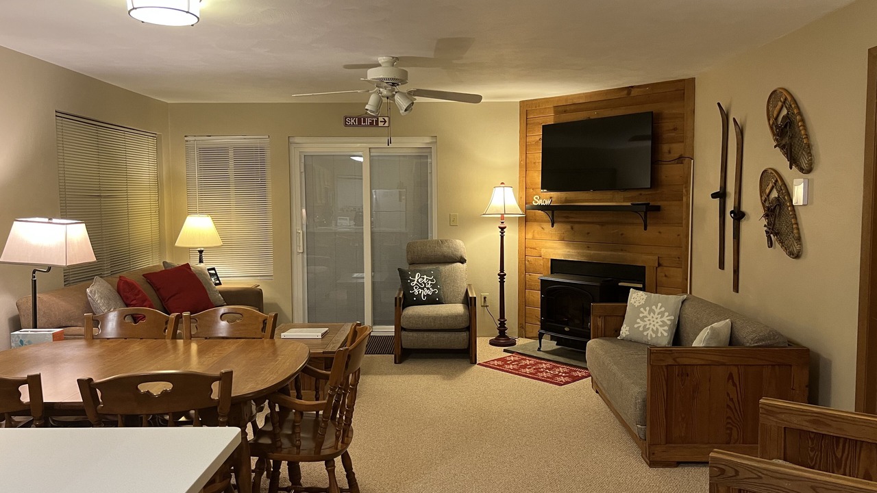 Photo of Bedroom in Hidden Valley