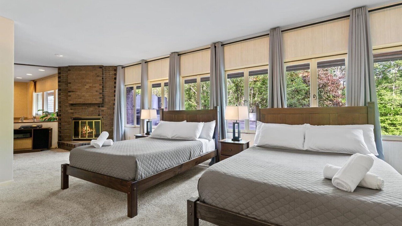 Photo of Bedroom in White Mills