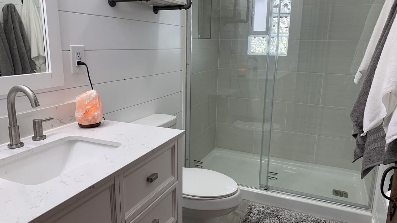 Photo of Bathroom in Mount Vernon