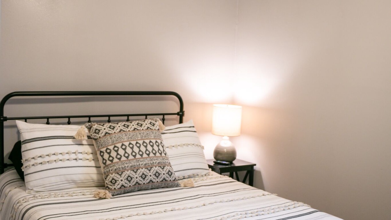 Photo of Bedroom in Elgin