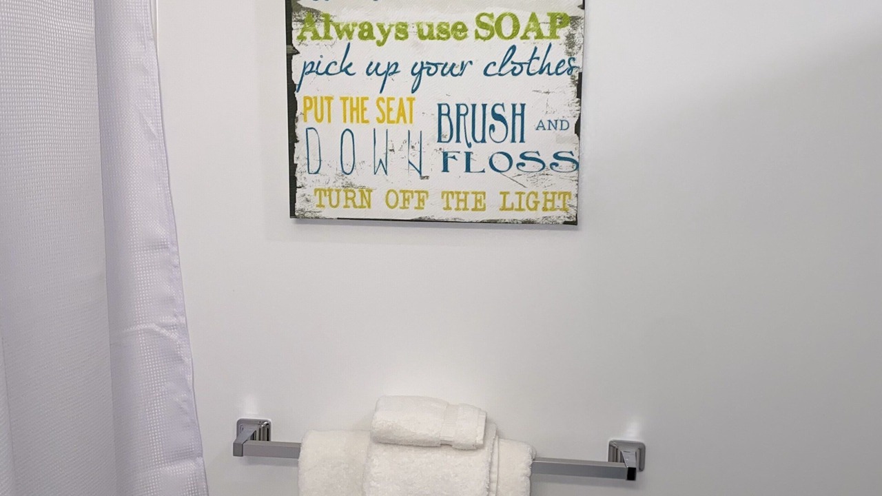 Photo of Bathroom in Newark