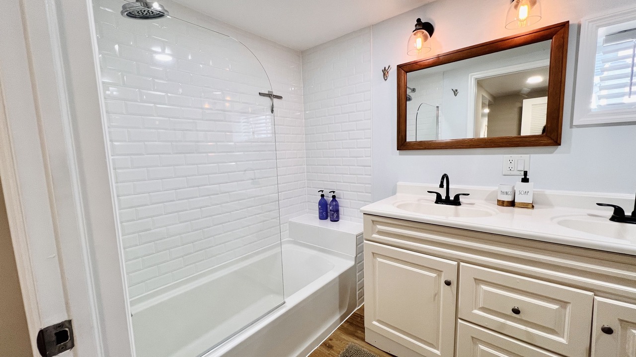 Photo of Bathroom in Cape May - Wildwood