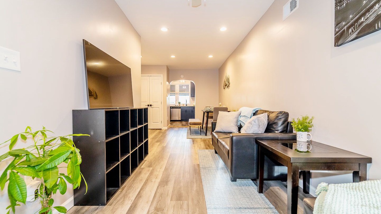 Photo of Livingroom in North Philadelphia