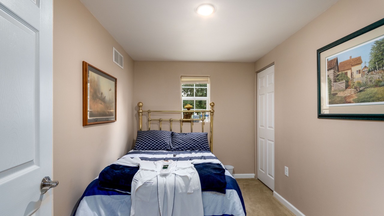 Photo of Bedroom in Dowling