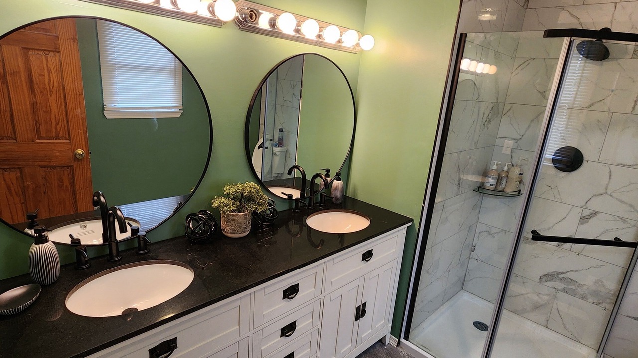 Photo of Bathroom in Ocean Acres