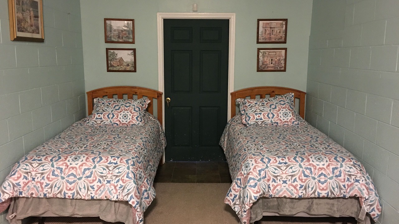 Photo of Bedroom in Newcomb