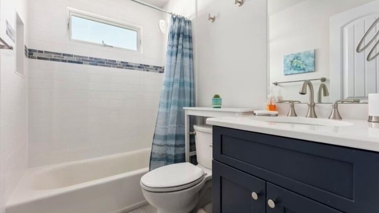Photo of Bathroom in Townsend's Inlet