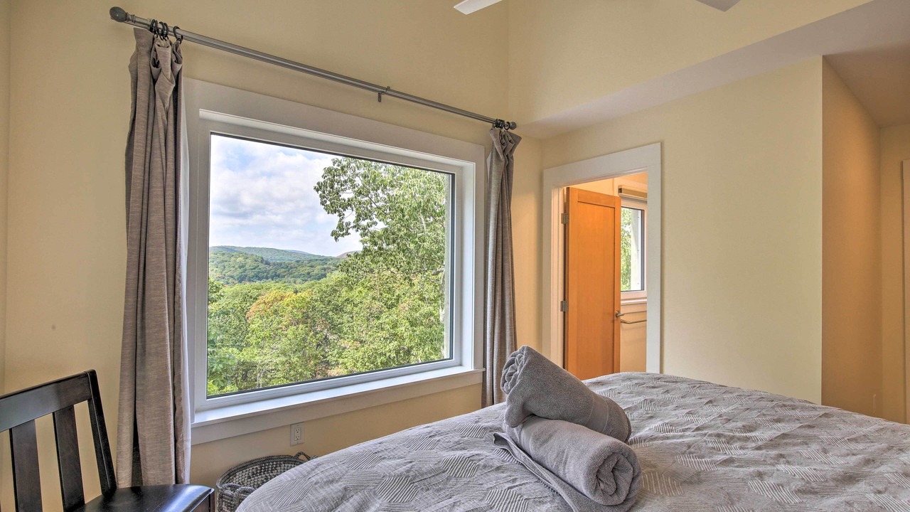 Photo of Bedroom in Garrison