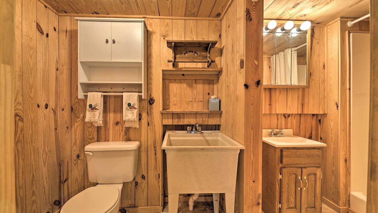 Photo of Bathroom in Lewisburg