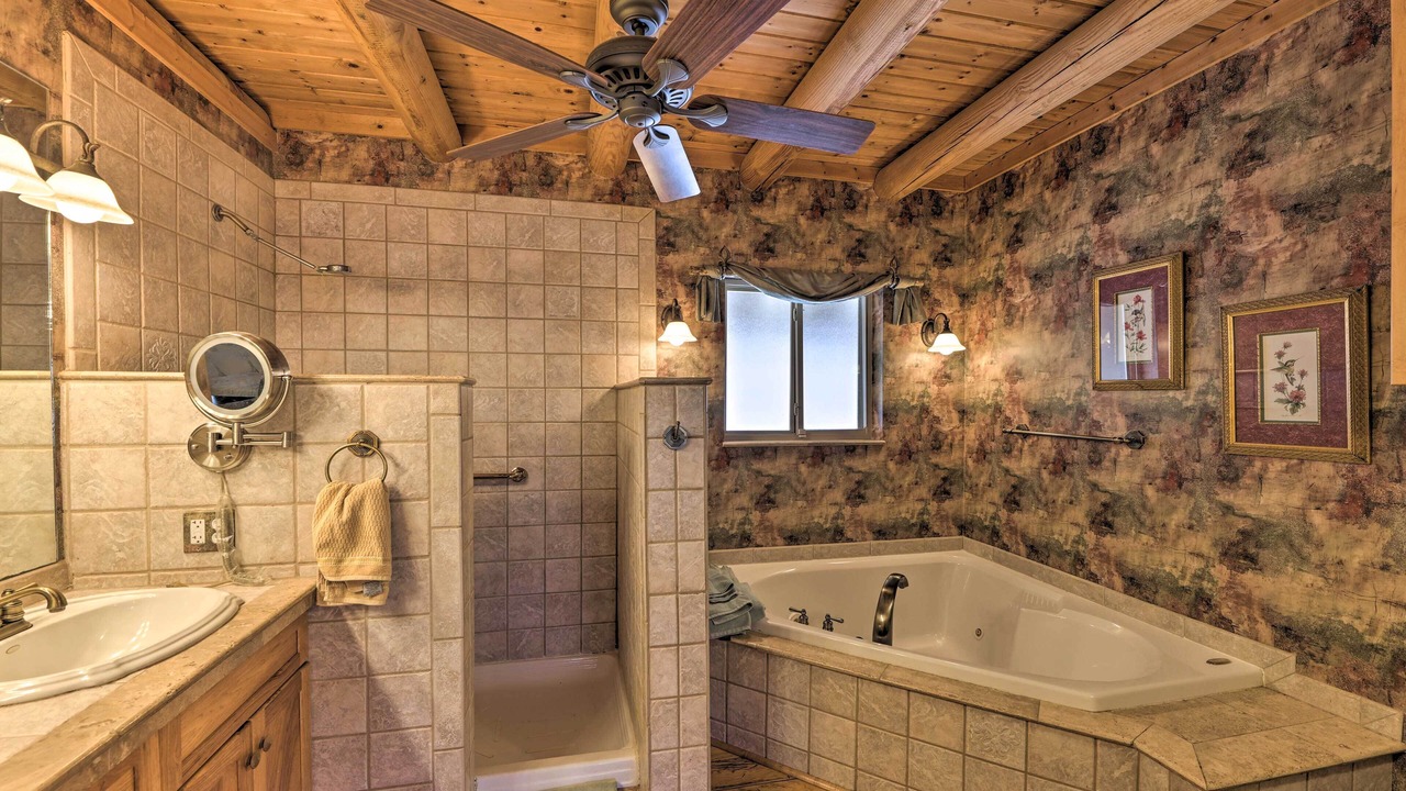 Photo of Bathroom in Lewisburg