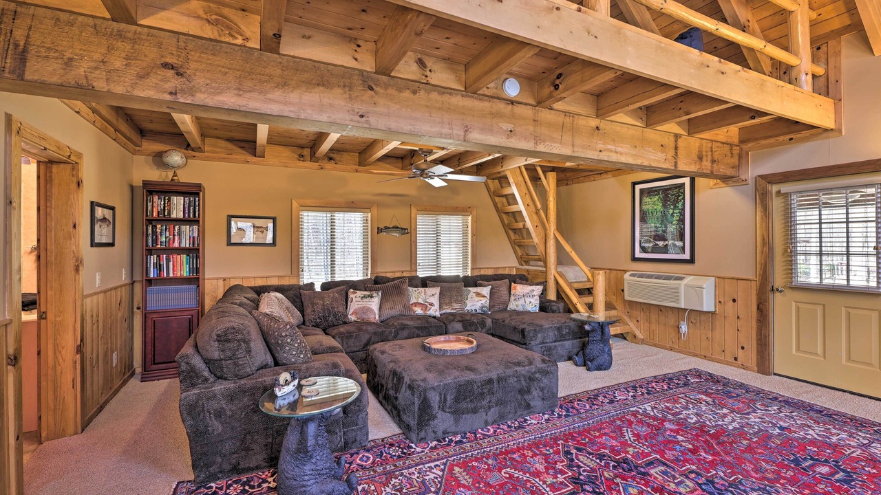 Photo of Bedroom in Lewisburg