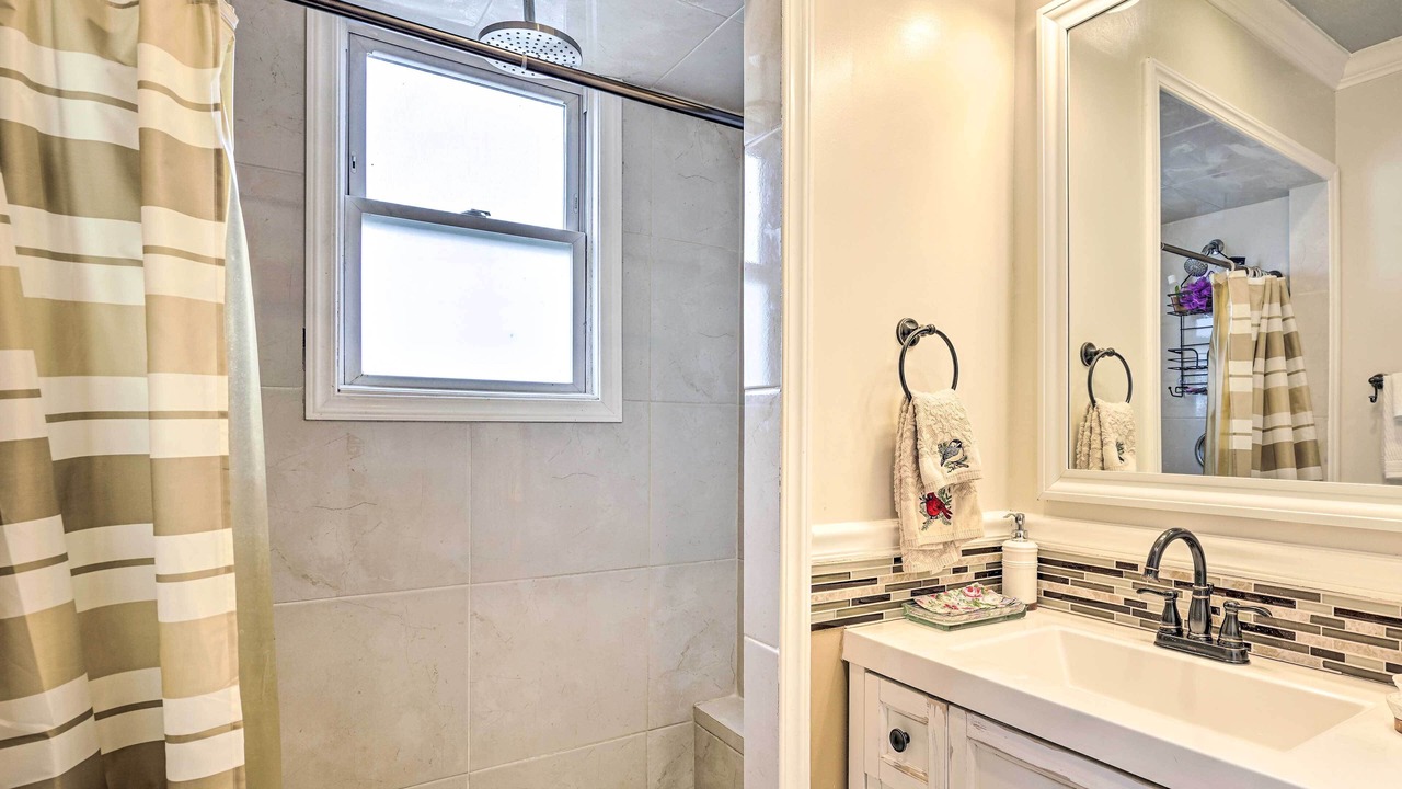 Photo of Bathroom in Long Branch