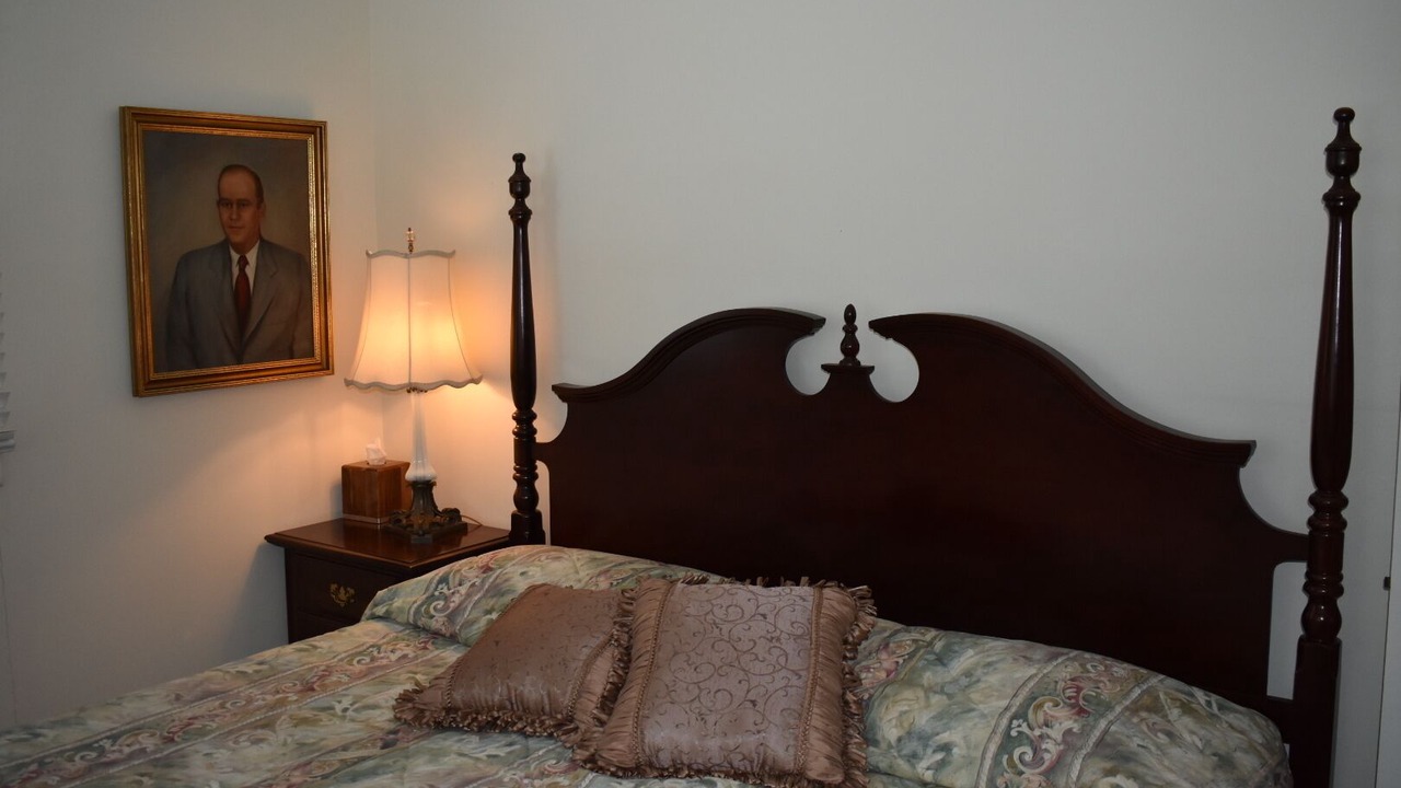 Photo of Bedroom in Galena