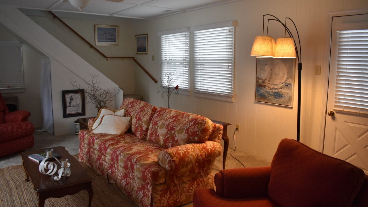 Photo of Livingroom in Galena