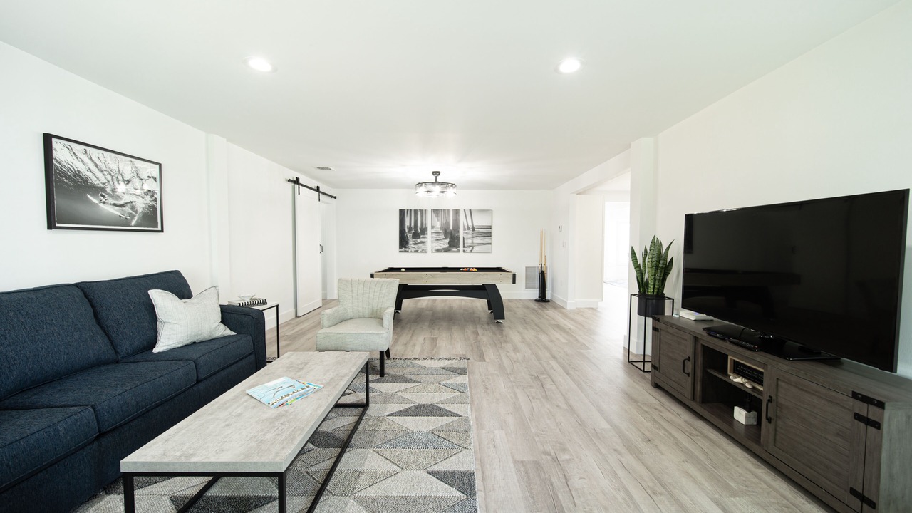 Photo of Livingroom in Monmouth Beach
