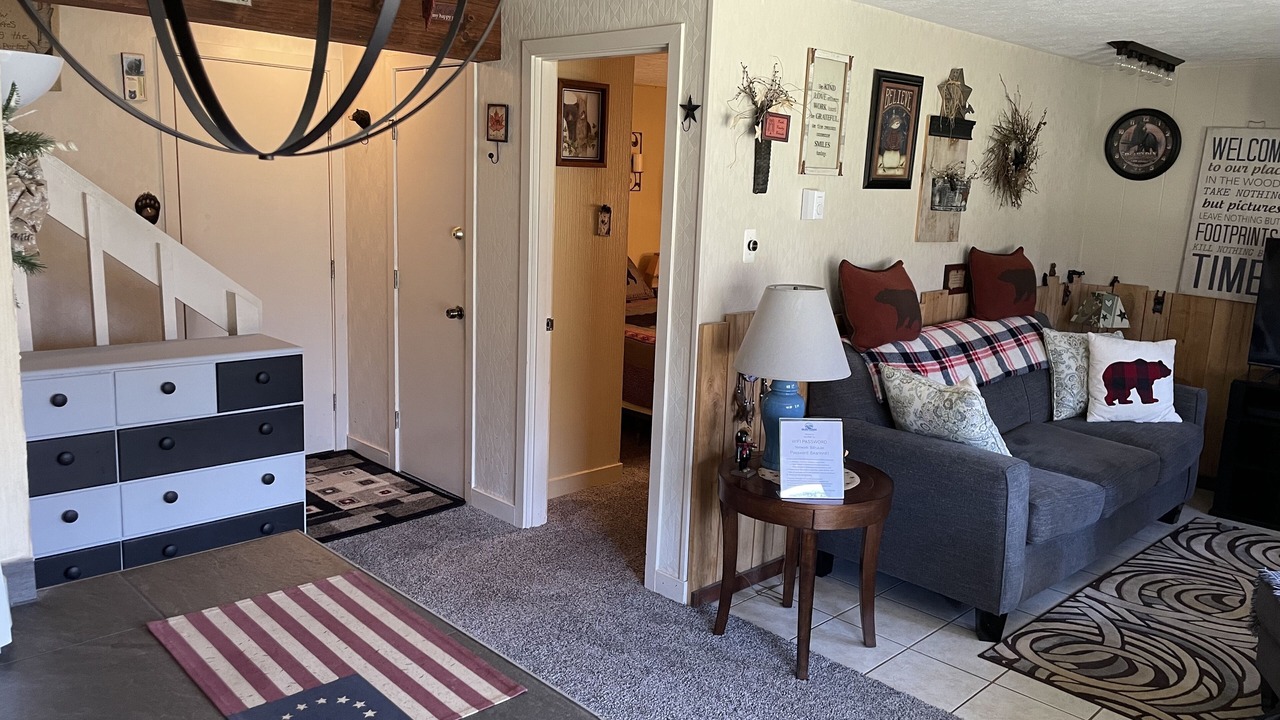 Photo of Livingroom in Claysburg