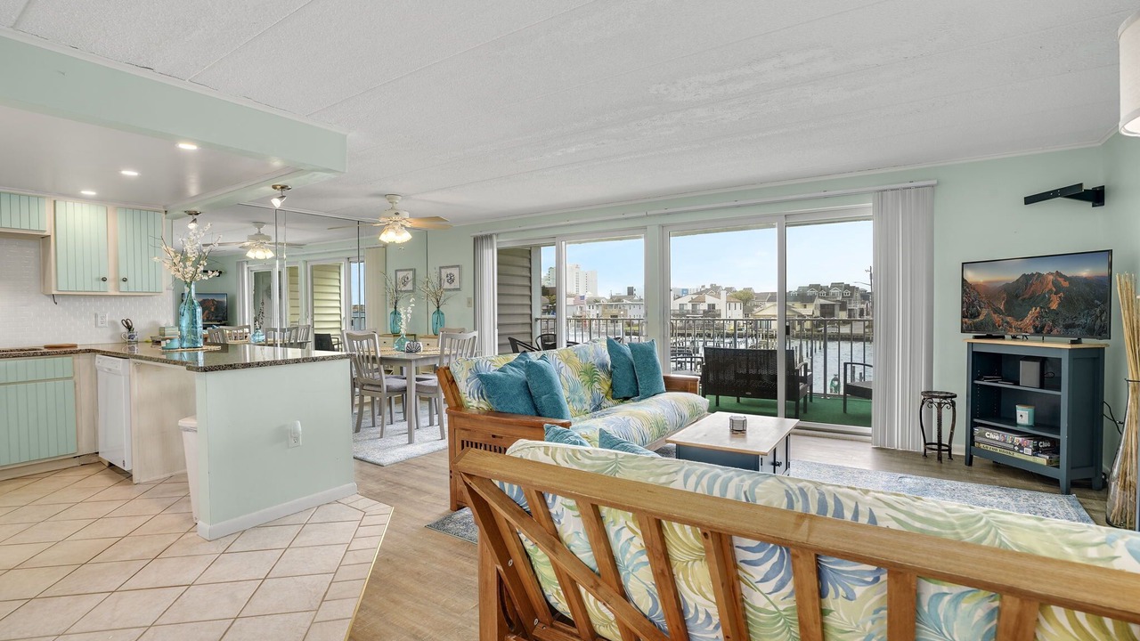 Photo of Livingroom in Midtown Ocean City