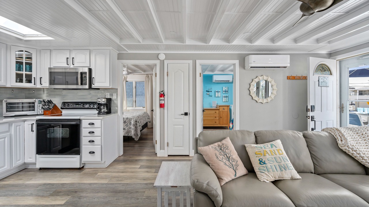 Photo of Livingroom in South Beach Haven