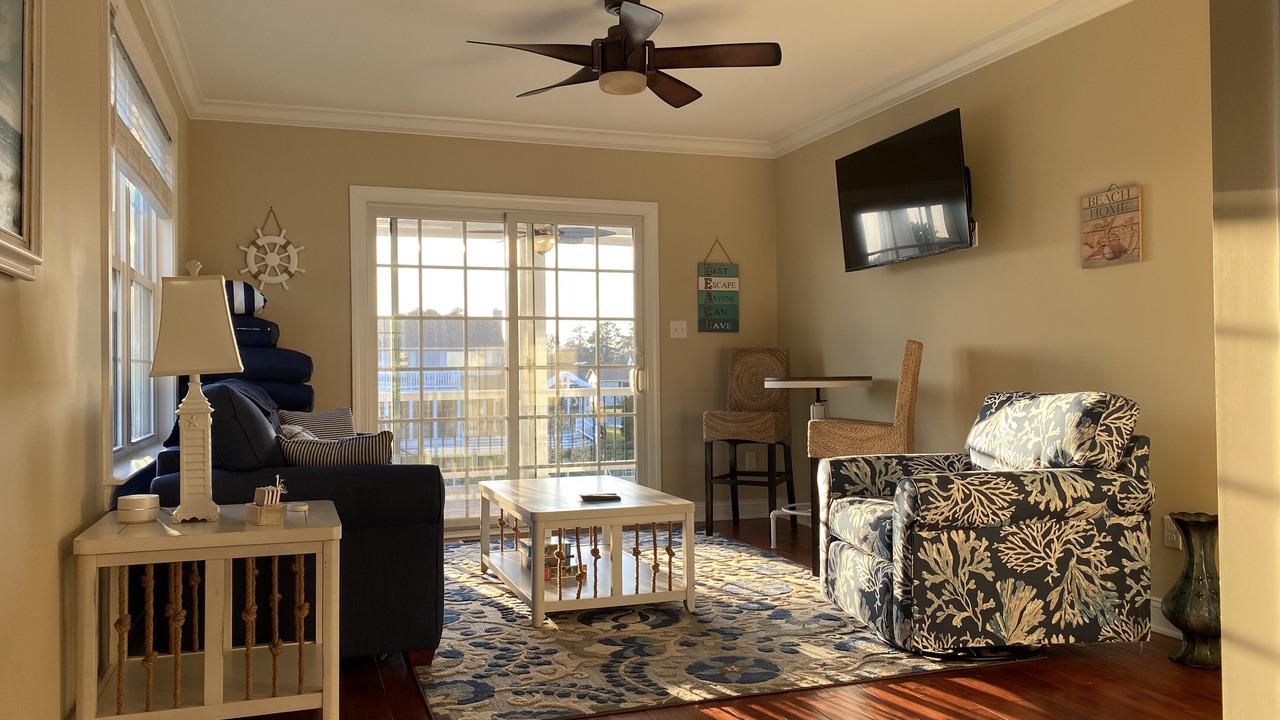 Photo of Livingroom in Keen-Wik On the Bay