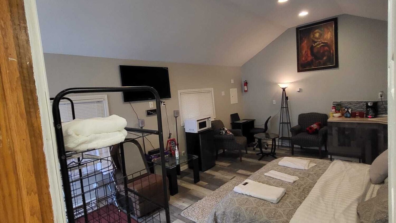 Photo of Bedroom in Garfield Heights