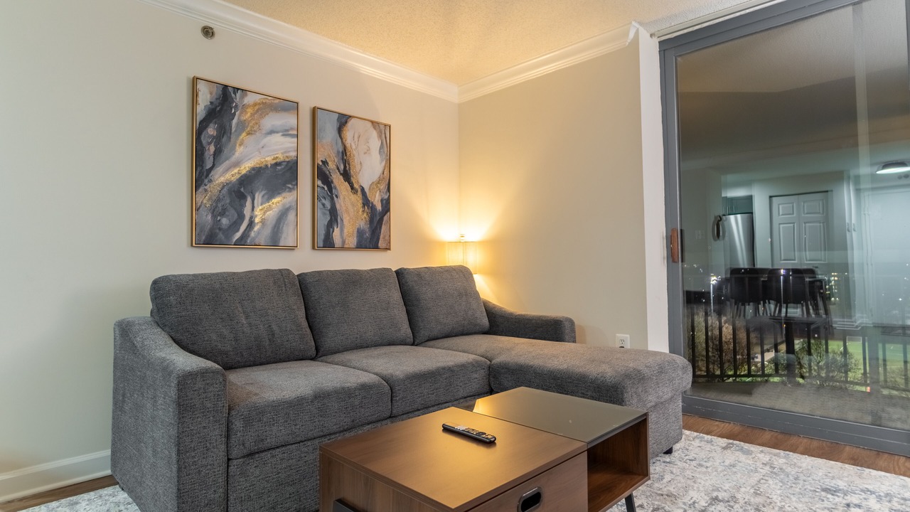 Photo of Livingroom in Pentagon City
