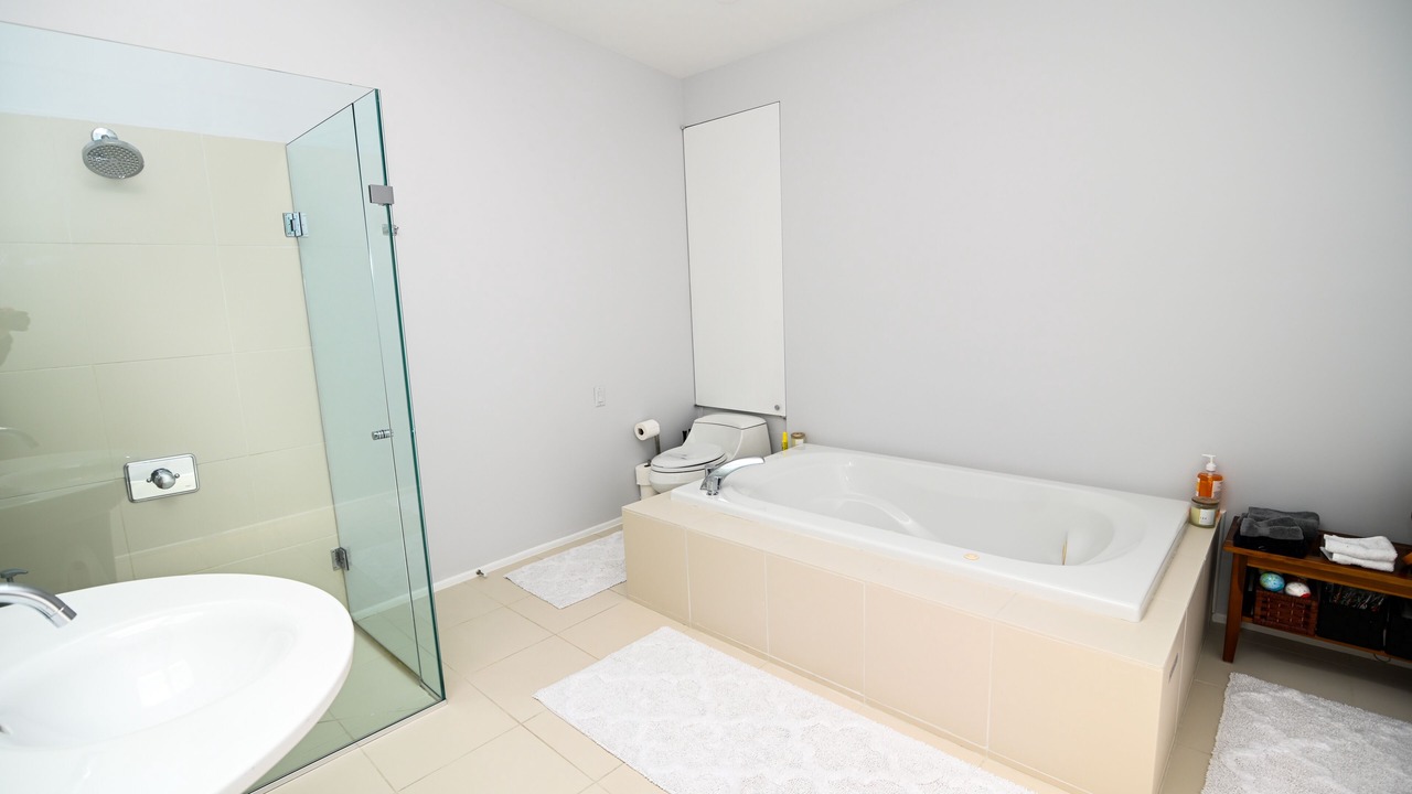 Photo of Bathroom in Ohio City
