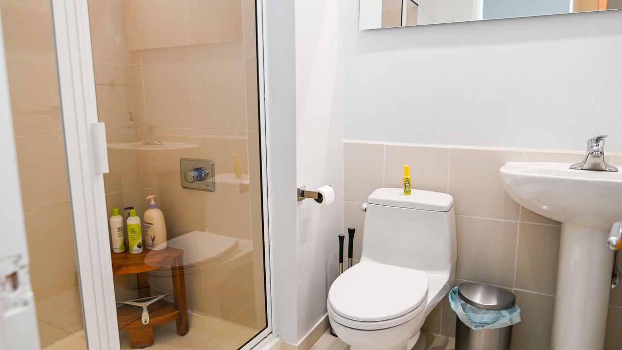 Photo of Bathroom in Ohio City