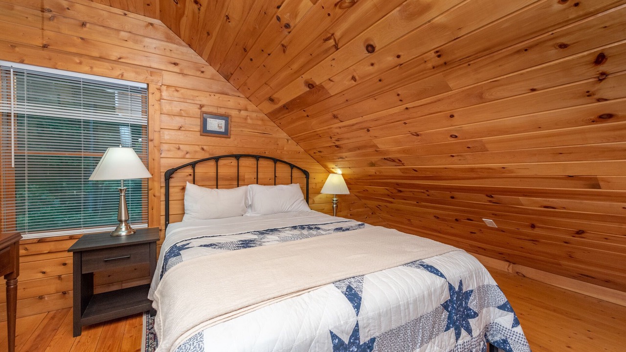 Photo of Bedroom in North Glade Hills